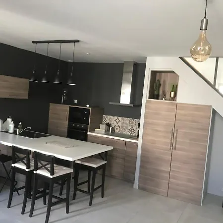 בית נופש Les De La Frerie Proche Puy Dufou La Gaubretiere