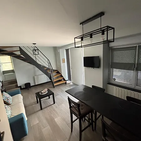 Les De La Frerie Proche Puy Dufou בית נופש