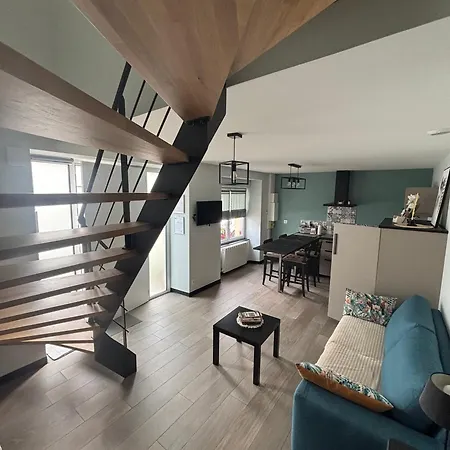 בית נופש Les De La Frerie Proche Puy Dufou