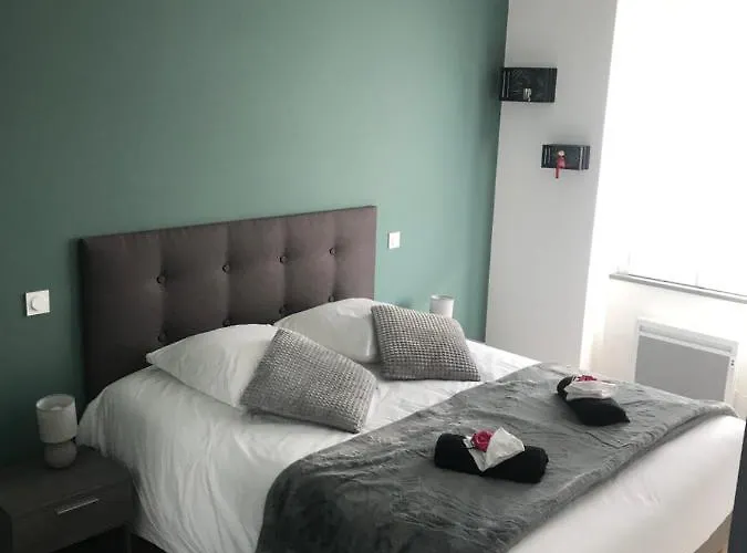 Les De La Frerie Proche Puy Dufou Дом отдыха