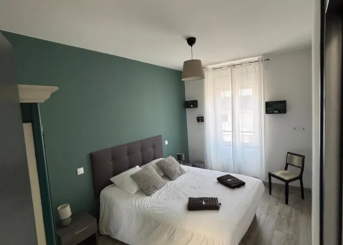 Les De La Frerie Proche Puy Dufou Дом отдыха