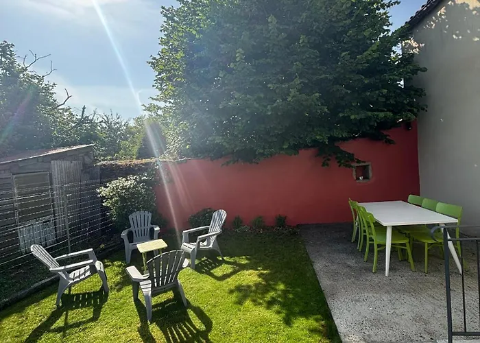 Les De La Frerie Proche Puy Dufou * La Gaubretiere